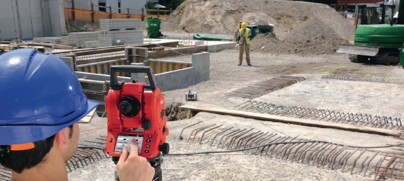 Estación total para la construcción POS 18 Estación total de construcción precisa para dos personas con alcance a hasta 340 m/1115 pies Aplicaciones 1